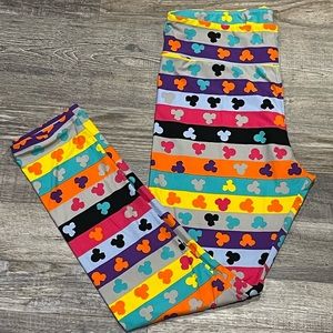 LuLaRoe Tall and Curvy Disney Mickey Mouse leggings.
